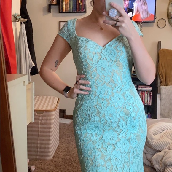 Prom Dress - Picture 3 of 4